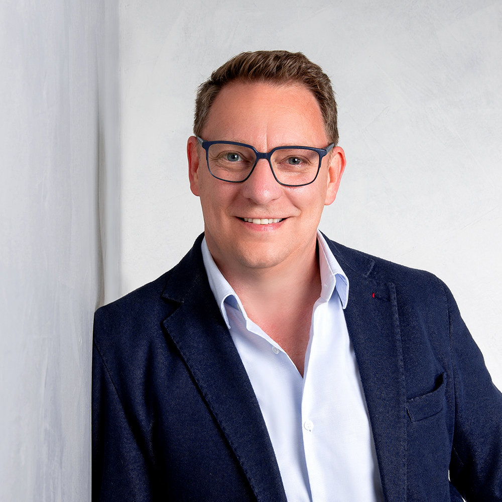 Sven Schnürle, Schmuckdesigner und Gründer der Schmuckmarke DIAMONET